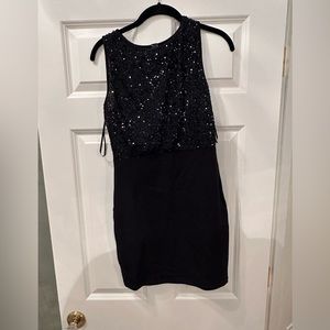 Chic Holiday LBD ✨